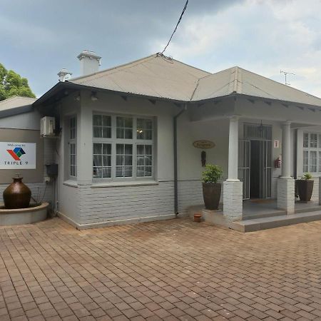 Triple9 Hatfield Guesthouse Pretoria-Noord Esterno foto